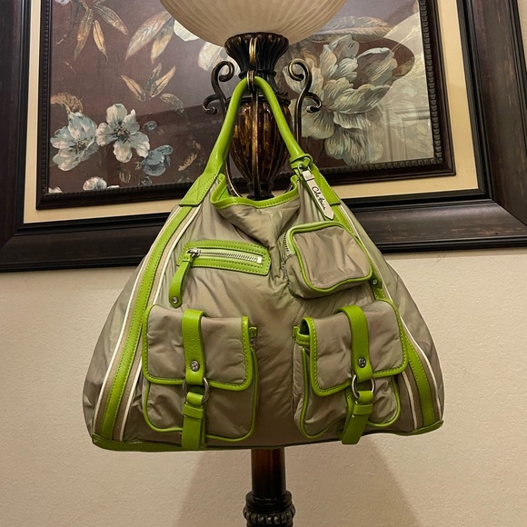 Cole Haan please check all picture of condition - Picture 5 of 17